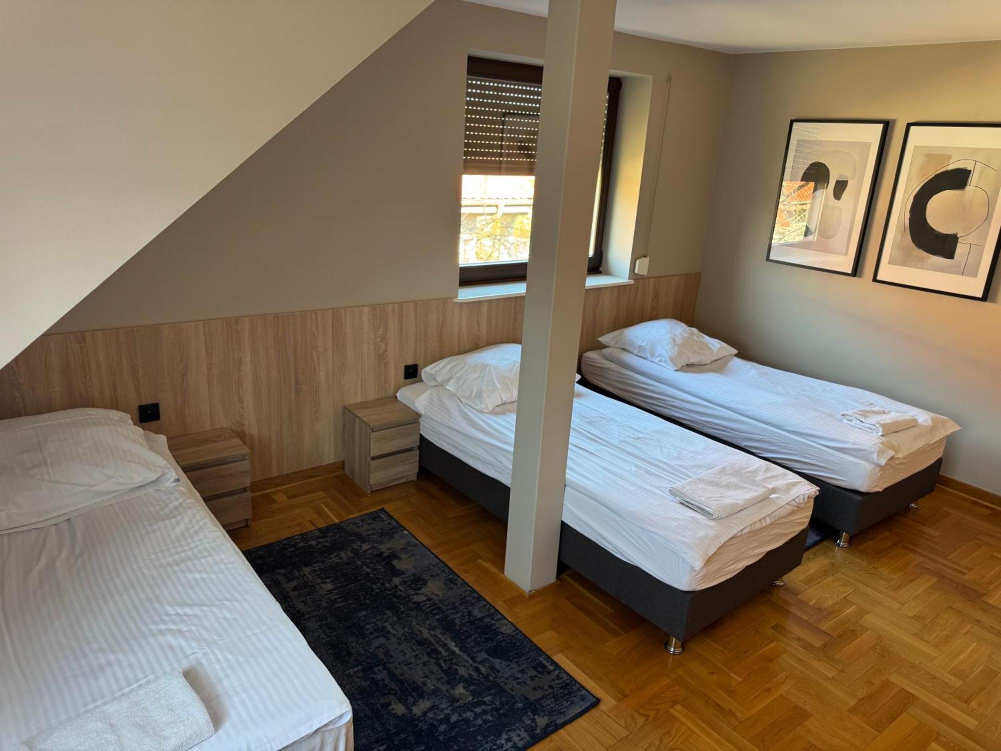 Hotel Zodiak Sucha  外观 照片